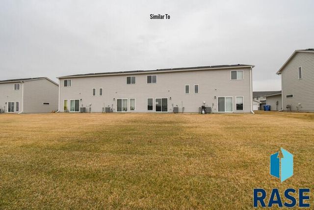 6103 S Alki Pl Place, Sioux Falls, SD 57108
