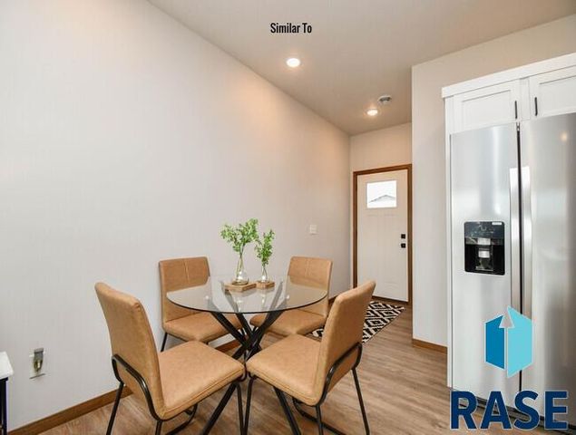 6103 S Alki Pl Place, Sioux Falls, SD 57108