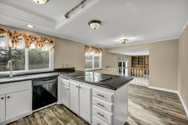 4760 Warren Way, Reno, NV 89509