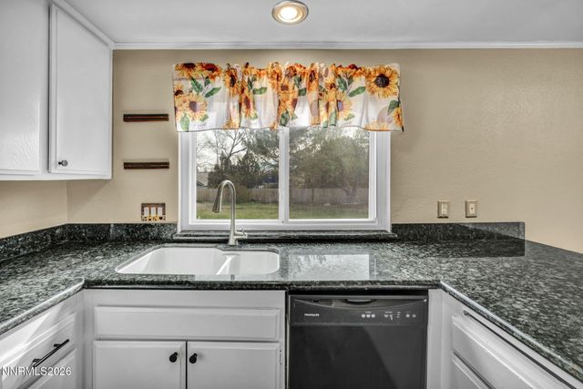 4760 Warren Way, Reno, NV 89509