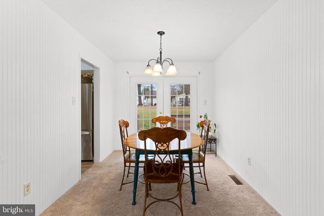 103 FENWICK CT, Winchester, VA 22602