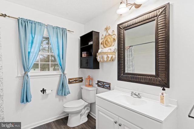 103 FENWICK CT, Winchester, VA 22602