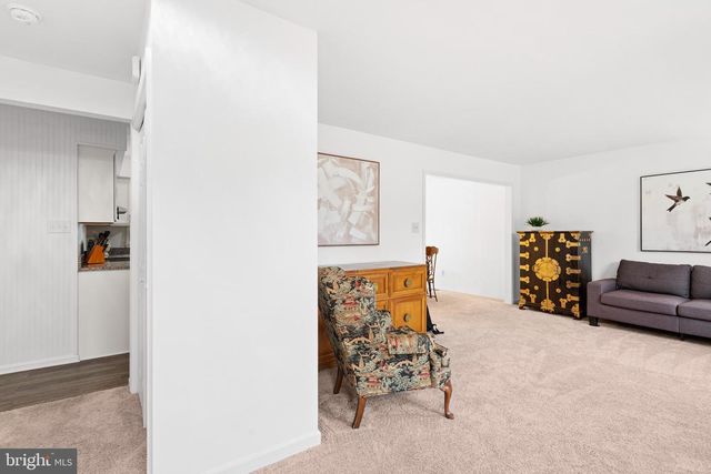 103 FENWICK CT, Winchester, VA 22602