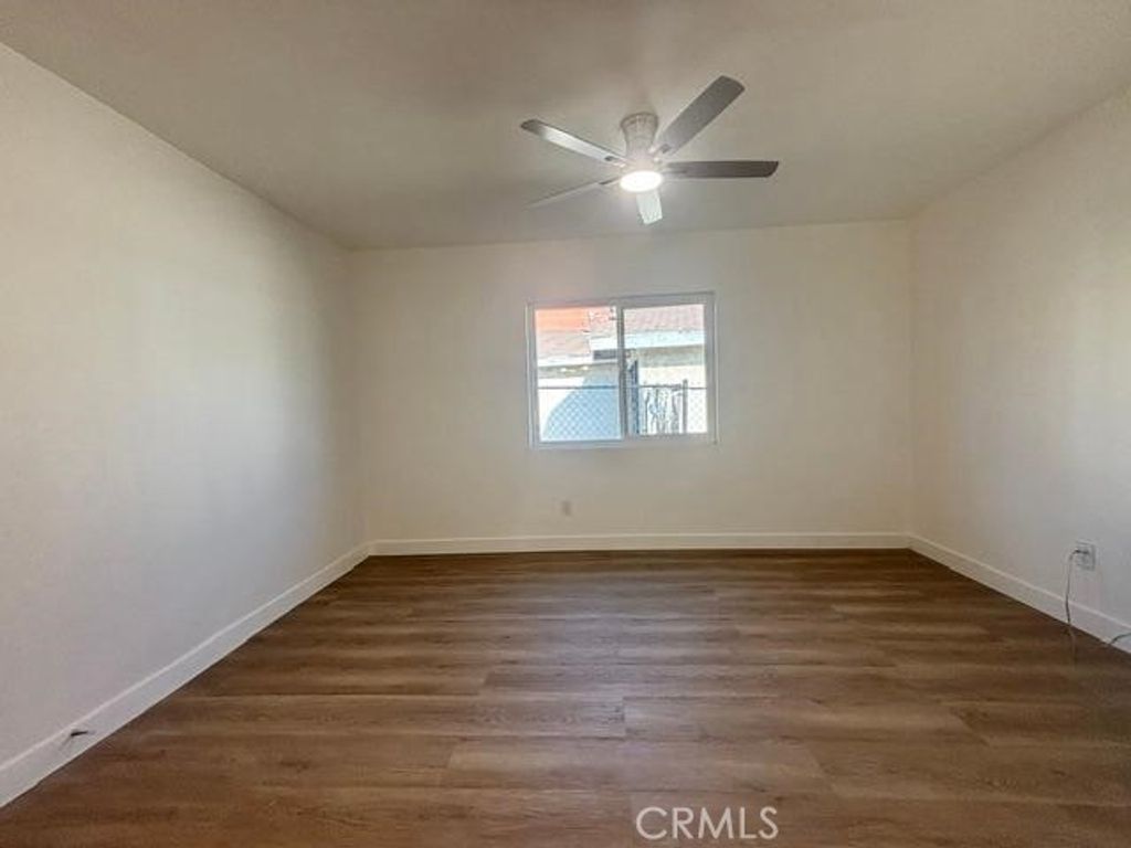 2214 E 111th, Los Angeles, CA 90059 — photo 3