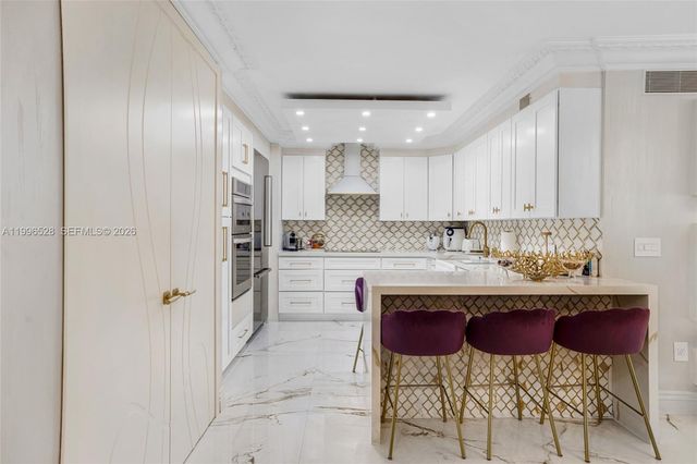 9801 Collins Ave 19T, Bal Harbour, FL 33154