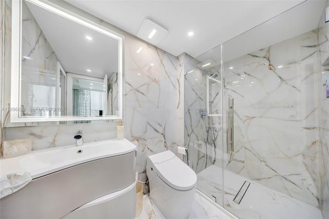 9801 Collins Ave 19T, Bal Harbour, FL 33154