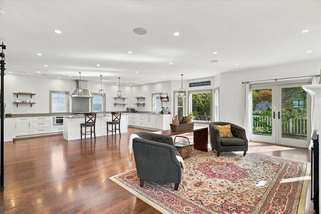 16 Sheridan St, Billerica, MA 01821