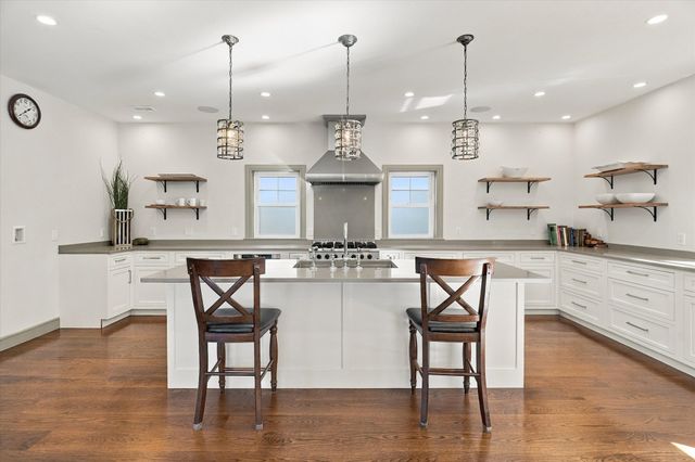 16 Sheridan St, Billerica, MA 01821