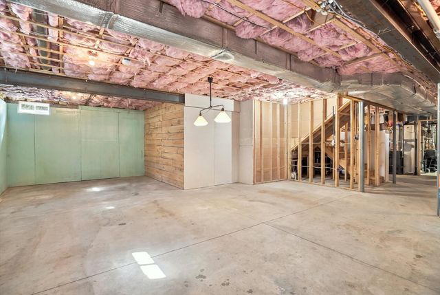 16 Sheridan St, Billerica, MA 01821