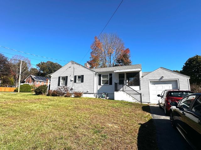 132 Maple Street, Framingham, MA 01702