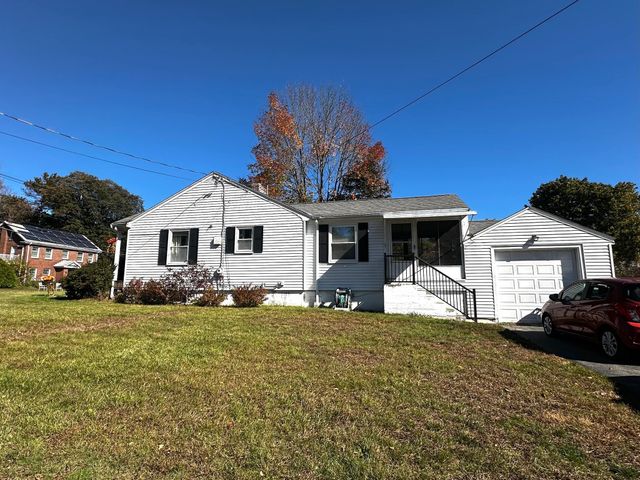 132 Maple Street, Framingham, MA 01702