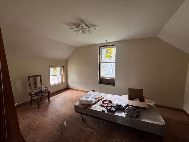 918 Lakeside Avenue, Eau Claire, WI 54703
