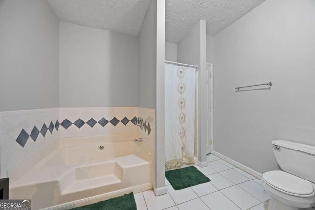 6690 Villa Court, Lithonia, GA 30038