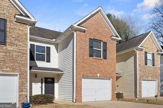6690 Villa Court, Lithonia, GA 30038