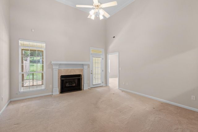 6276 Amber Brook Drive, Hixson, TN 37343