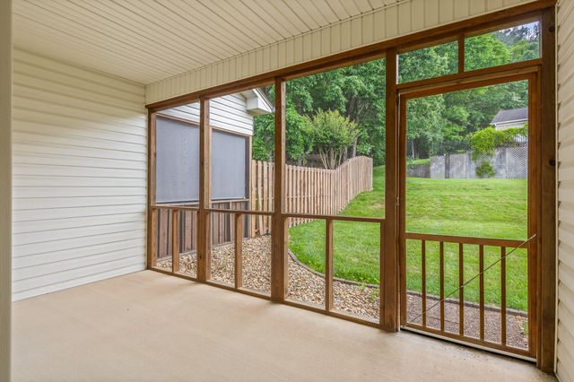 6276 Amber Brook Drive, Hixson, TN 37343
