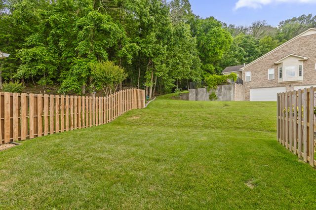 6276 Amber Brook Drive, Hixson, TN 37343