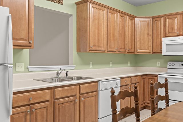6276 Amber Brook Drive, Hixson, TN 37343
