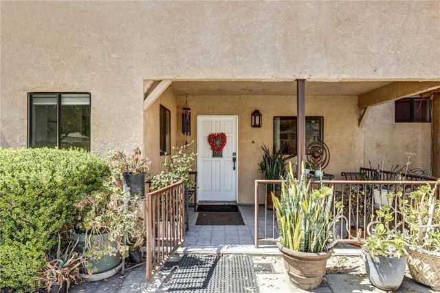 13226 Bromwich, Arleta, CA 91331