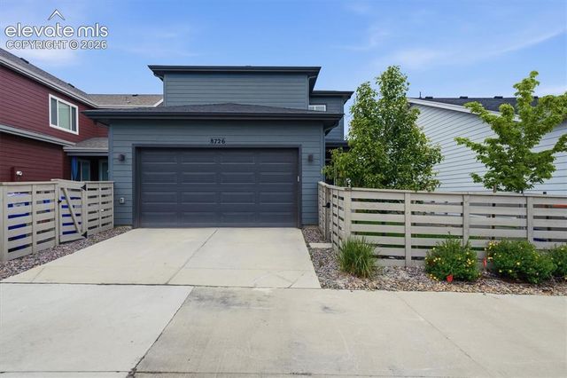 8726 Middle Fork Street, Littleton, CO 80125