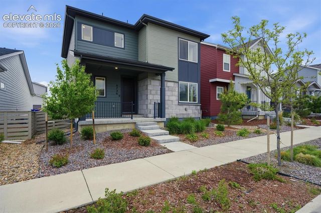 8726 Middle Fork Street, Littleton, CO 80125
