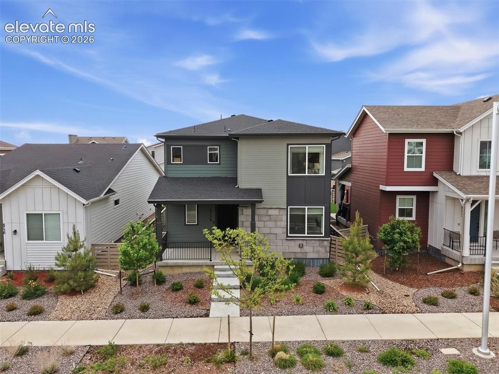 8726 Middle Fork Street, Littleton, CO 80125
