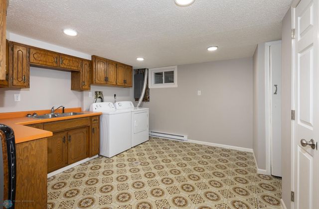 236 13th Avenue E, West Fargo, ND 58078