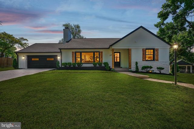 9915 WILDWOOD RD, Kensington, MD 20895