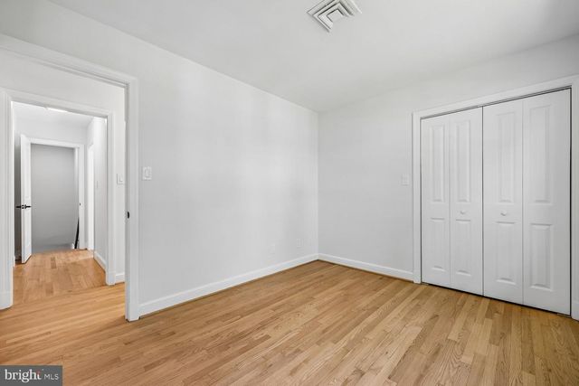 9915 WILDWOOD RD, Kensington, MD 20895