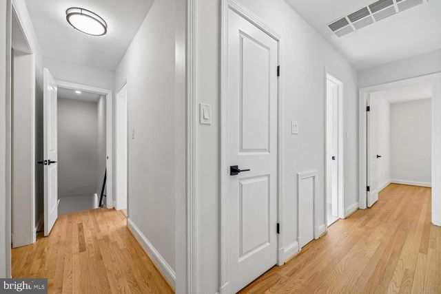 9915 WILDWOOD RD, Kensington, MD 20895