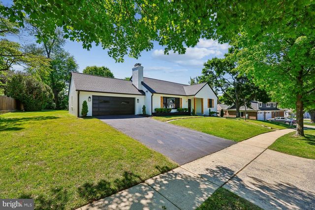 9915 WILDWOOD RD, Kensington, MD 20895