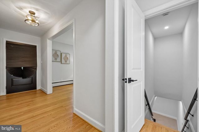 9915 WILDWOOD RD, Kensington, MD 20895