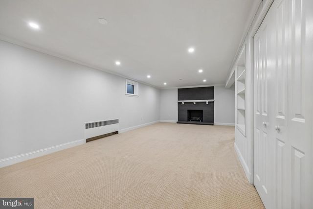 9915 WILDWOOD RD, Kensington, MD 20895