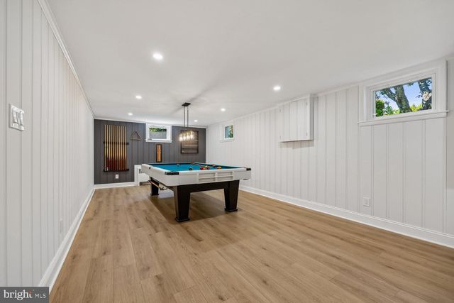 9915 WILDWOOD RD, Kensington, MD 20895