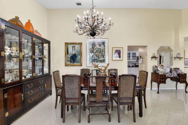 5235 Europa Drive Apt L, Boynton Beach, FL 33437