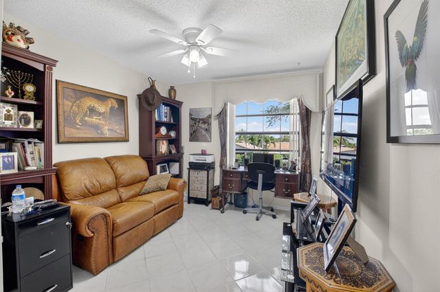 5235 Europa Drive Apt L, Boynton Beach, FL 33437