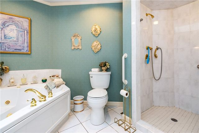 90 Putnam Avenue, Johnston, RI 02919