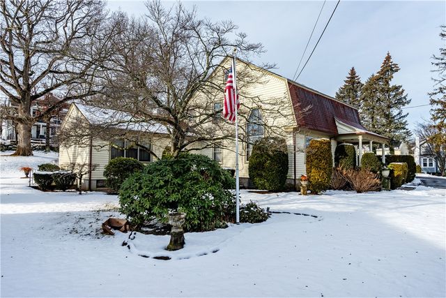 90 Putnam Avenue, Johnston, RI 02919