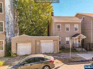 90-92 N 3rd Street, Paterson, NJ 07522