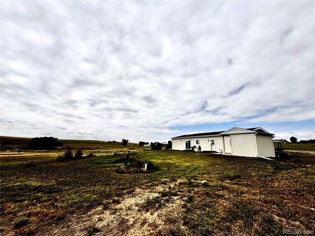 39633 E 160th Avenue, Keenesburg, CO 80643