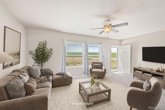 39633 E 160th Avenue, Keenesburg, CO 80643