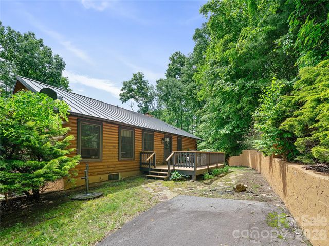 357 Rosewood Lane, Burnsville, NC 28714