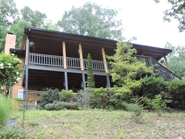 357 Rosewood Lane, Burnsville, NC 28714