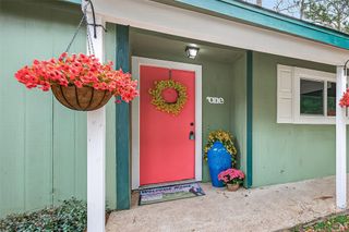 1 Laurel Oak Place E, Spring, TX 77380