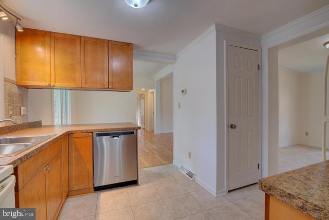 14288 ROUND HILL RD, King George, VA 22485