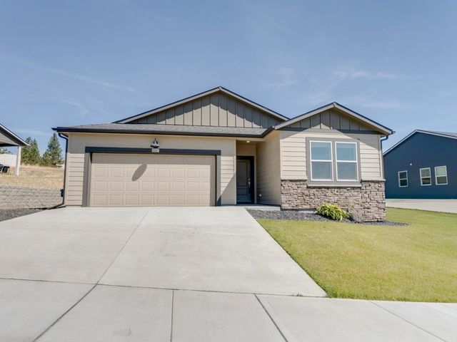 8207 S Avery Rd, Cheney, WA 99004