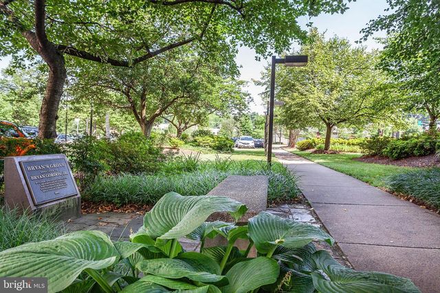 4600 DUKE ST #431, Alexandria, VA 22304