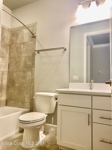 2715 Vuldarno Lane, Melbourne, FL 32940