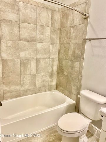 2715 Vuldarno Lane, Melbourne, FL 32940
