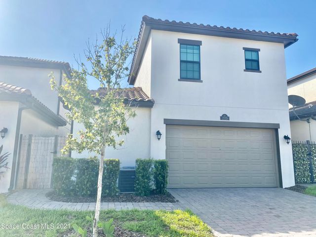 2715 Vuldarno Lane, Melbourne, FL 32940